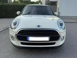 Weiß Gebraucht 2018 Mini Cooper Chili Kleinwagen | 15.300 € (Guter Preis)