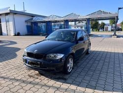 Schwarz Gebraucht 2010 BMW 116 Lifestyle Kleinwagen | 6.500 € (Etwas zu teuer)