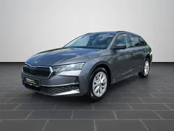 Graphitegrau metallic (metallic) Gebraucht 2024 Skoda Octavia Selection Limousine | 28.900 € (Superpreis)