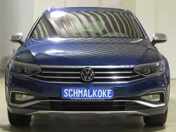 Aquamarine blue (metallic) Gebraucht 2023 VW Passat Alltrack Kombi | 32.950 € (Fairer Preis)