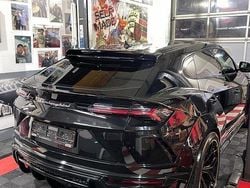 Schwarz Gebraucht 2020 Lamborghini Urus SUV | 267.750 €
