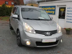Grau Gebraucht 2013 Nissan Note I-Way Van / Kleinbus | 5.740 € (Etwas zu teuer)