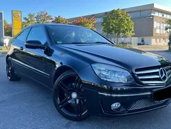 Schwarz Gebraucht 2009 Mercedes CLC220 Kleinwagen | 4.499 € (Fairer Preis)