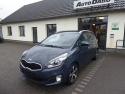 Blau Gebraucht 2015 Kia Carens Spirit Van / Kleinbus | 9.499 € (Superpreis)