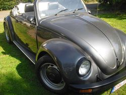 Schwarz Gebraucht 1977 VW Käfer Cabrio | 15.000 €