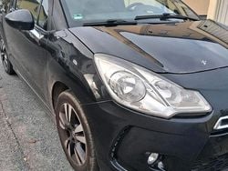 Schwarz Gebraucht 2011 Citroën DS3 Coupé | 3.300 € (Guter Preis)