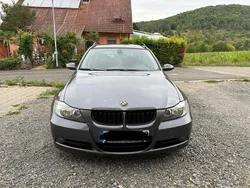 Grau Gebraucht 2006 BMW 320 Kombi | 2.990 € (Fairer Preis)