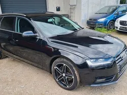 Schwarz Gebraucht 2014 Audi A4 Ambiente Kombi | 8.700 € (Superpreis)