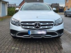 Silber Gebraucht 2019 Mercedes E400 Avantgarde Kombi | 37.999 € (Fairer Preis)