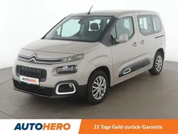 Grau Gebraucht 2019 Citroën Berlingo Live Van / Kleinbus | 16.350 € (Guter Preis)