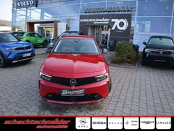 Rot Gebraucht 2024 Opel Astra Edition Kombi | 22.990 € (Guter Preis)