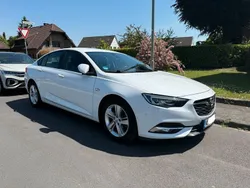 Weiß Gebraucht 2017 Opel Insignia Business Edition Limousine | 11.450 € (Fairer Preis)