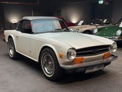 Weiß Gebraucht 1973 Triumph TR6 Cabrio | 24.900 €