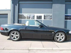 Obsidanschwarz Gebraucht 1998 Mercedes SL500 Cabrio | 23.650 €