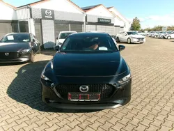 Schwarz Gebraucht 2024 Mazda 3 Nagisa Limousine | 25.990 € (Fairer Preis)