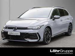 Grau Gebraucht 2025 VW Golf VIII Style Kombi | 40.980 €