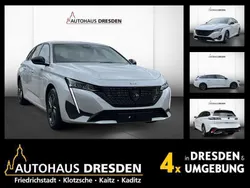Weiss Gebraucht 2024 Peugeot 308 Kombi | 22.950 € (Guter Preis)