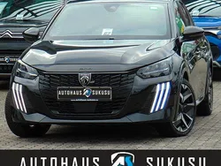 Schwarz Gebraucht 2024 Peugeot 208 GT Kleinwagen | 20.990 €