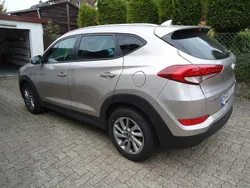 Beige Gebraucht 2016 Hyundai Tucson Trend SUV | 14.800 € (Fairer Preis)