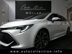 Weiß Gebraucht 2019 Toyota Corolla Lounge Kombi | 22.397 € (Fairer Preis)