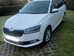 Weiß Gebraucht 2018 Skoda Fabia Style Kombi | 8.990 € (Guter Preis)