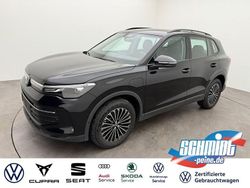 Schwarz Gebraucht 2024 VW Tiguan Life SUV | 42.900 € (Fairer Preis)