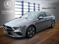 Grau Gebraucht 2024 Mercedes A180 Progressive Limousine | 28.960 € (Fairer Preis)