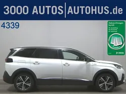 Weiß Gebraucht 2020 Peugeot 5008 GT-line Van / Kleinbus | 22.870 € (Guter Preis)