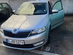 Grau Gebraucht 2013 Skoda Rapid Ambition Limousine | 7.200 € (Fairer Preis)