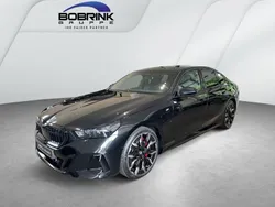 Schwarz Gebraucht 2025 BMW 550e M Sport Limousine | 95.980 € (Teuer)