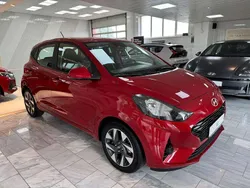 Rot Neu 2025 Hyundai i10 Trend Kleinwagen | 18.750 € (Etwas zu teuer)