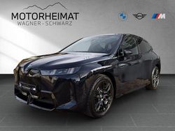 Carbonschwarz Neu 2025 BMW iX Sport Line SUV | 87.475 € (Etwas zu teuer)