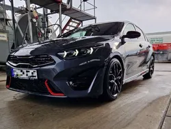 Grau Gebraucht 2023 Kia Ceed GT 2 Limousine | 28.000 € (Fairer Preis)