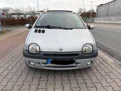 Silber Gebraucht 2000 Renault Twingo R.S. Kleinwagen | 2.499 €