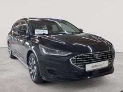 Agate black metallic Gebraucht 2024 Ford Focus Titanium Kombi | 20.590 € (Superpreis)