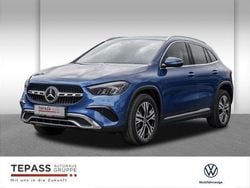 Metalliclack (blau Gebraucht 2024 Mercedes GLA220 SUV | 40.910 € (Superpreis)