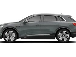 Grau Gebraucht 2024 Audi Q8 e-tron S-Line SUV | 59.900 € (Fairer Preis)
