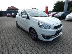 Weiß Gebraucht 2020 Mitsubishi Space Star Diamant Edition Limousine | 8.950 € (Fairer Preis)