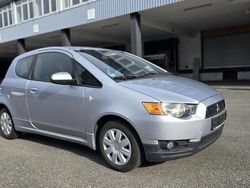Silber Gebraucht 2014 Mitsubishi Colt Kleinwagen | 2.400 €