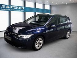 Blau Gebraucht 2023 VW Golf VIII Life Kombi | 21.920 € (Superpreis)