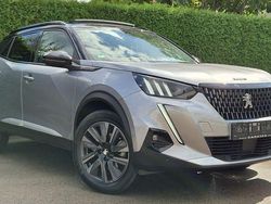 Grau Gebraucht 2022 Peugeot 2008 GT-line SUV | 22.500 € (Guter Preis)