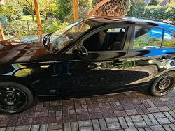 Schwarz Gebraucht 2005 BMW 116 Kleinwagen | 2.400 € (Guter Preis)