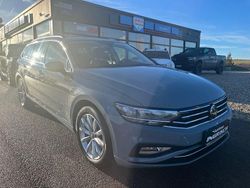 Grau Gebraucht 2023 VW Passat Business Kombi | 19.750 € (Guter Preis)