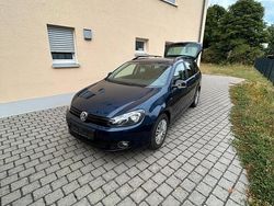 Blau Gebraucht 2013 VW Golf VI Match Kombi | 6.500 € (Fairer Preis)