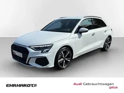 Weiß Gebraucht 2024 Audi A3 Sportback S-Line Limousine | 35.490 € (Fairer Preis)