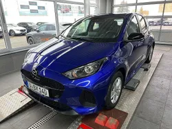 Glass blue Gebraucht 2024 Mazda 2 Center-Line Limousine | 23.990 € (Teuer)
