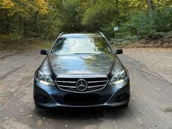 Grau Gebraucht 2014 Mercedes E220 Avantgarde Kombi | 13.600 € (Guter Preis)