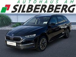 Blackmagic perleffekt Neu 2025 Skoda Octavia Tour Kombi | 33.489 € (Etwas zu teuer)