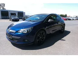 Blau Gebraucht 2015 Opel Astra GTC Sport Coupé | 9.990 € (Etwas zu teuer)