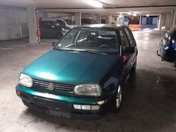 Grün Gebraucht 1997 VW Golf III Limousine | 2.200 € (Fairer Preis)